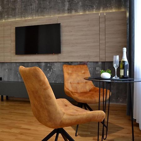 סקופיה Elite Central Suites מראה חיצוני תמונה