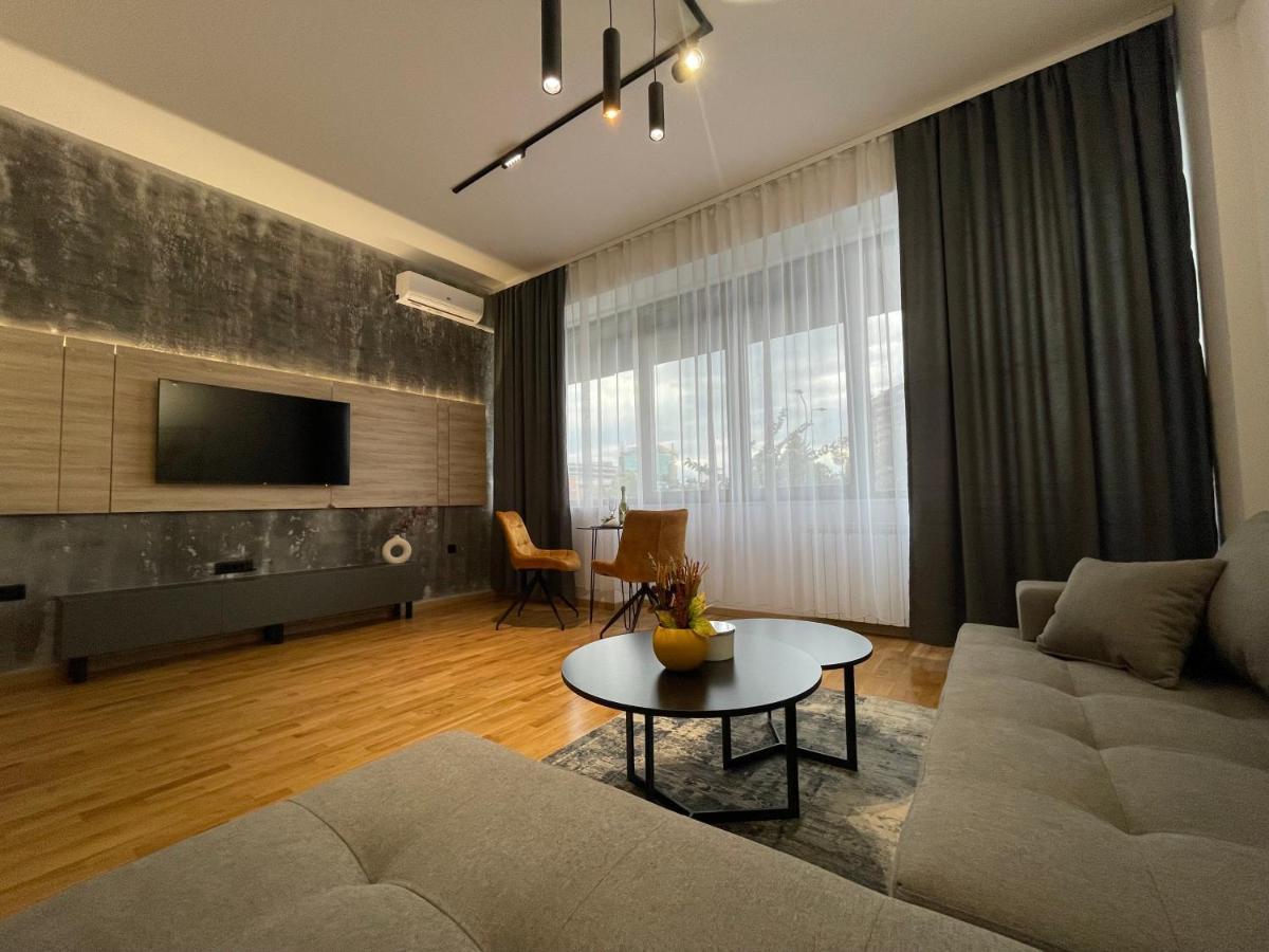 סקופיה Elite Central Suites מראה חיצוני תמונה